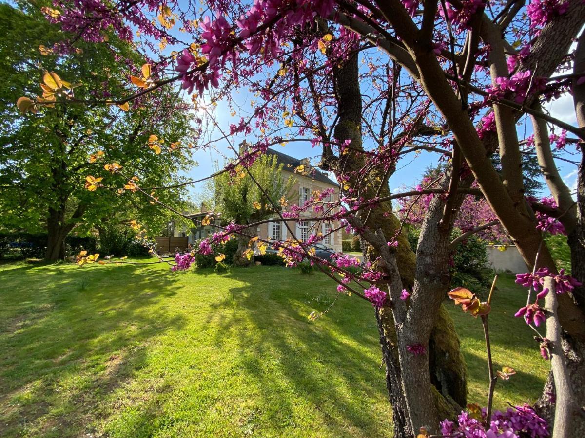 La Maison Du Champ De Beaumont Galgon Exteriör bild